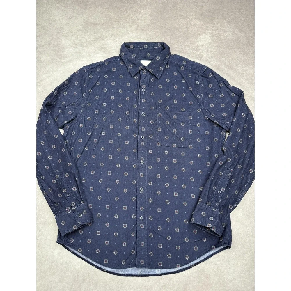 American Eagle Shirt Mens Large Medallion Print Corduroy Button Down Classic Fit